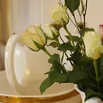 Отель Oud Holset *