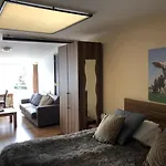 Отель Oud Holset Lemiers