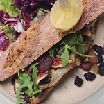 Отель Oud Holset *