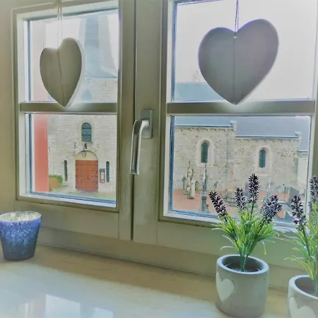 Oud Holset מלון *